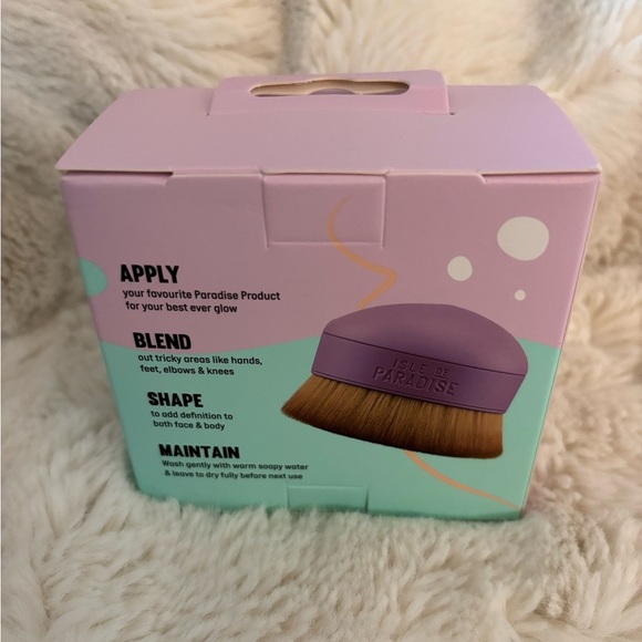 Isle of Paradise Self-Tanning Bundle! - Picture 5 of 5